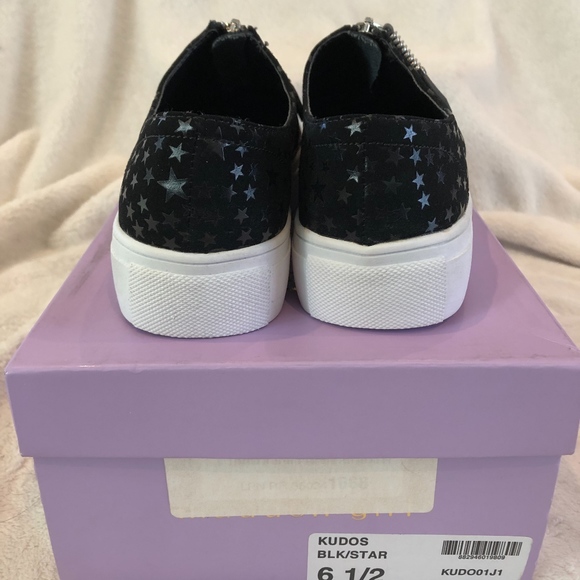 Kudos Zip Up Sneaker - Picture 5 of 6